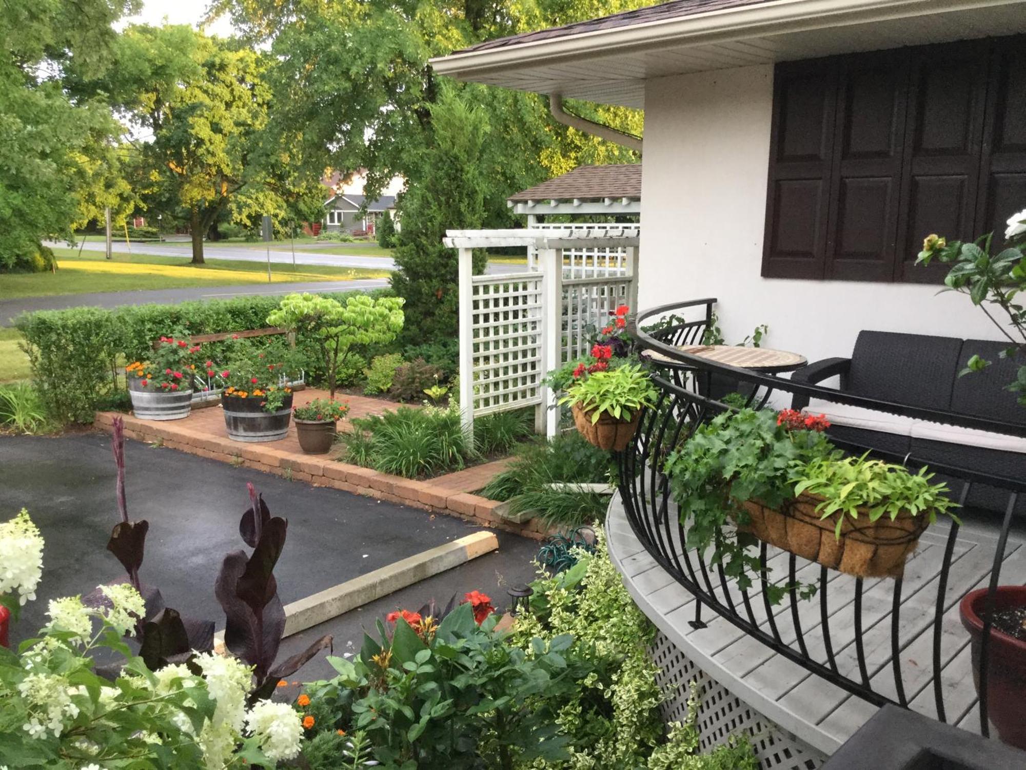 Via Veneto - Old Town Niagara-on-the-Lake Exterior foto
